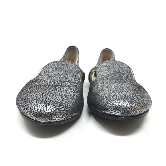 Women's Prada Slip On Loafers Flats Shoe Size 40 EU/10 US Silver Crackle Leather - Picture 10 of 10